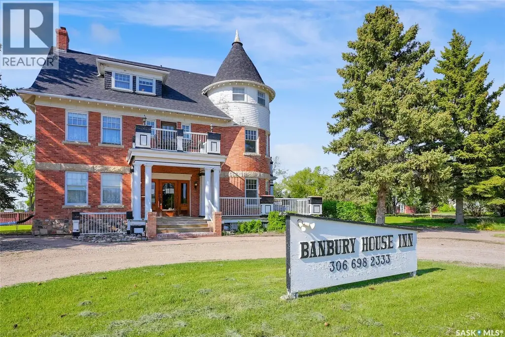 104 Front Street, Wolseley